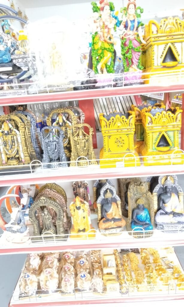 Daniya store-12