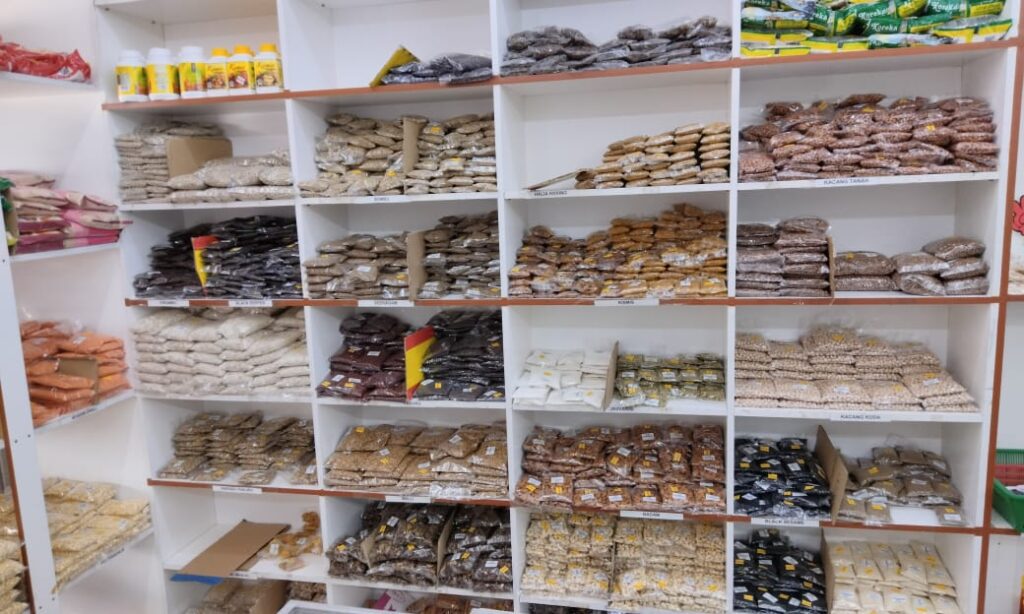 Daniya store-15