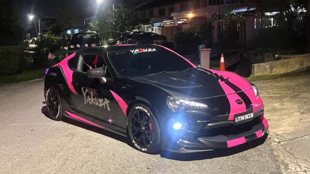 SENDAYAN WRAP 8 CAR WRAP
