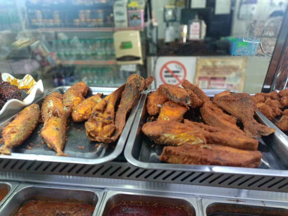 restoran namirah 2 fry fish