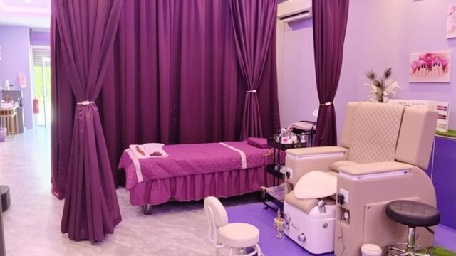 11 SLE MASSAGE BED