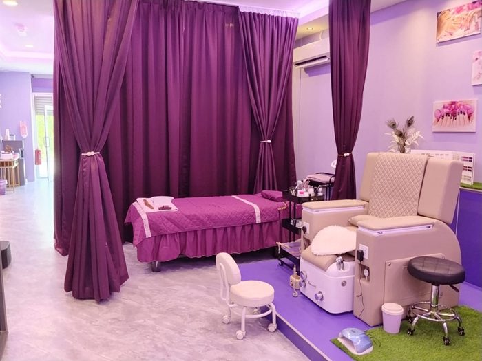 11 SLE MASSAGE BED