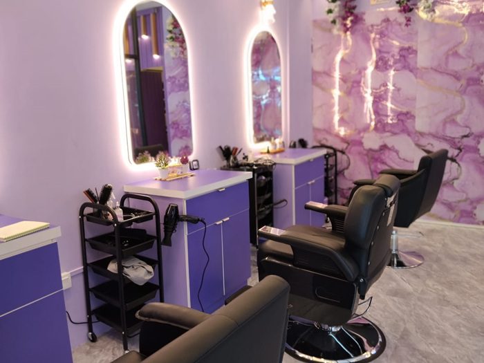 5 SLE SALON