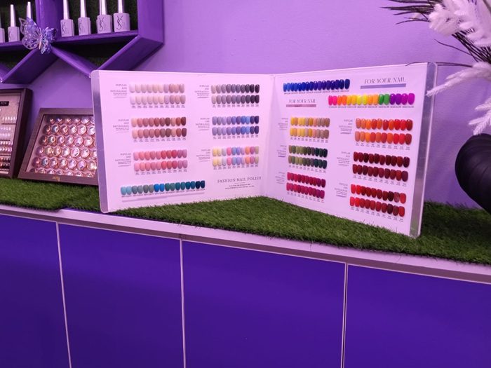9 SLE NAIL WORK