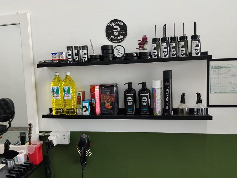 Kedai Gunting Rambut-2